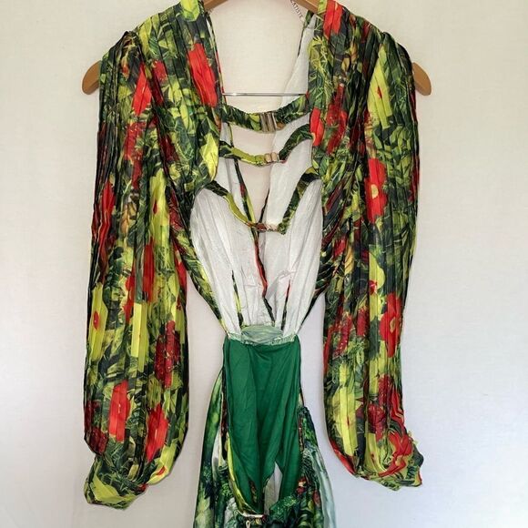 Tropical Waterfalls Maxi Dress - Picture 11 of 16